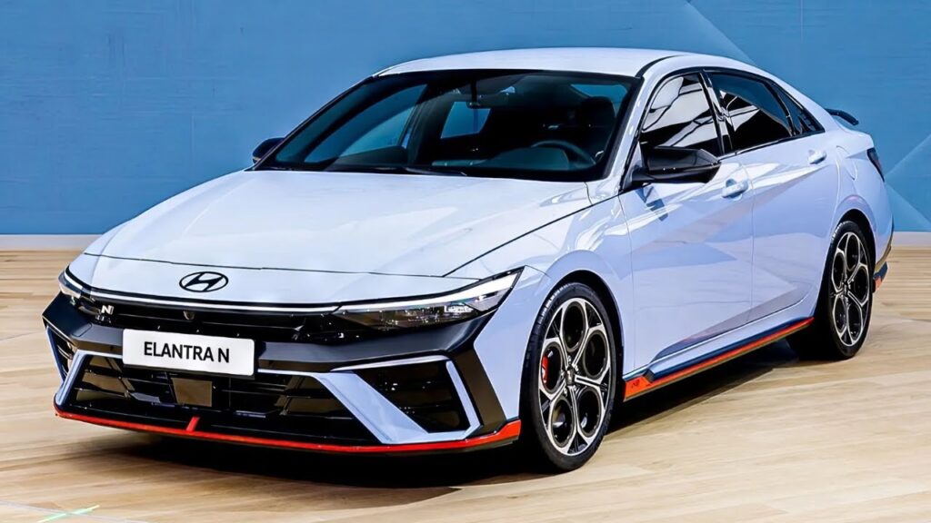 Hyundai Elantra 2025